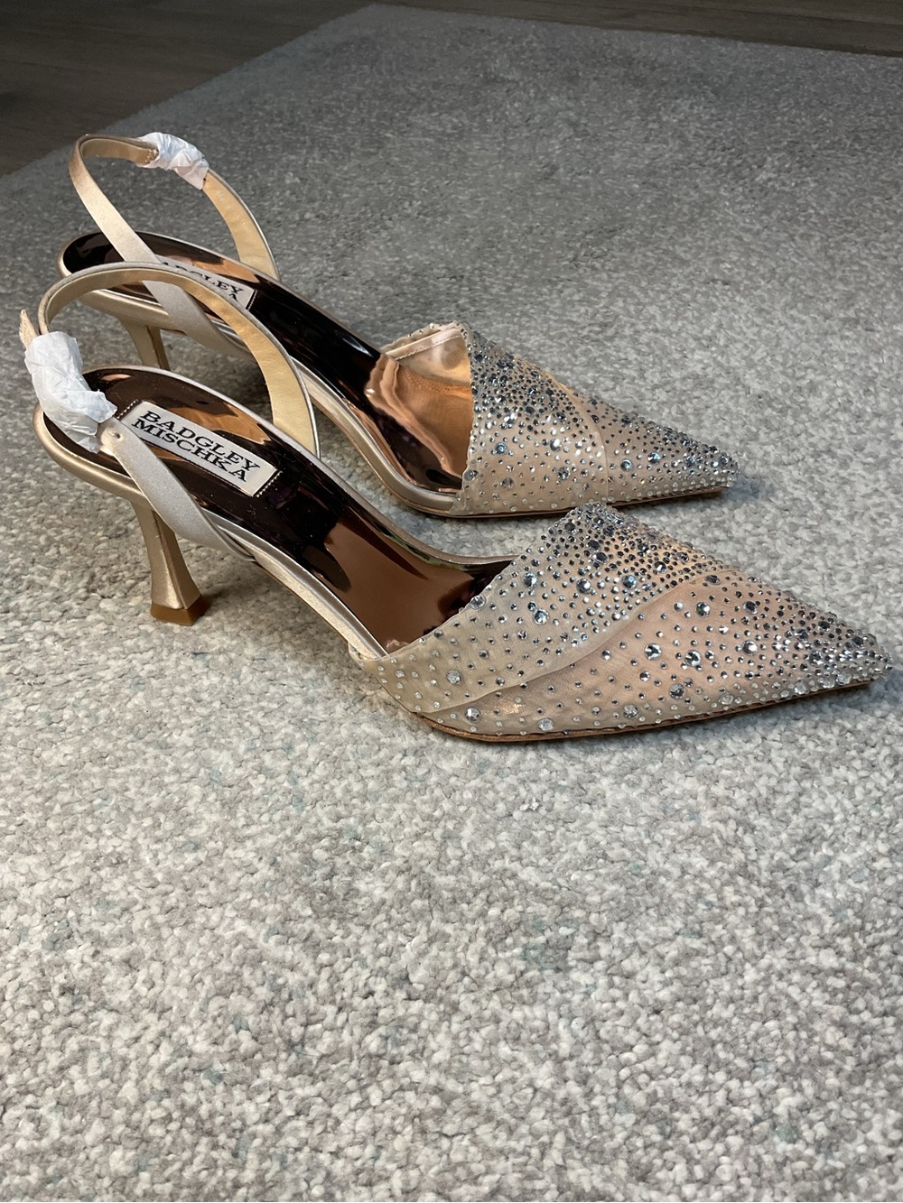 Badgley Mischka Brenna Embellished Slingback Pumps Nude Satin - Size 8.5 NIB - Picture 4 of 16